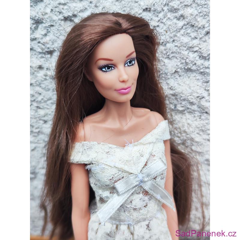 Jakks Pacific brunetka
