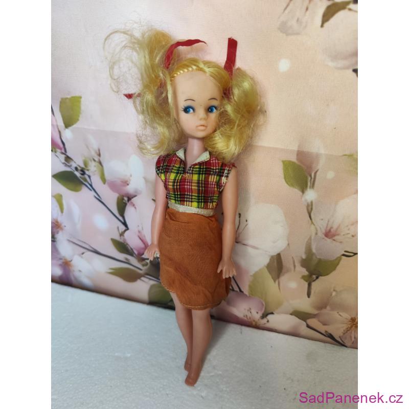 Retro panenka Sindy?