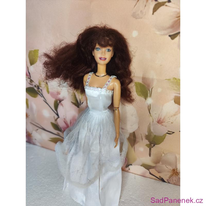 Generation Girl Chelsie