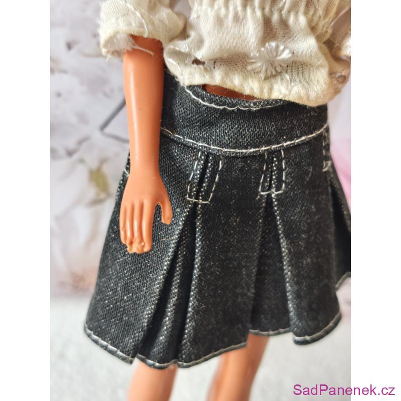 Retro Barbie Superstar