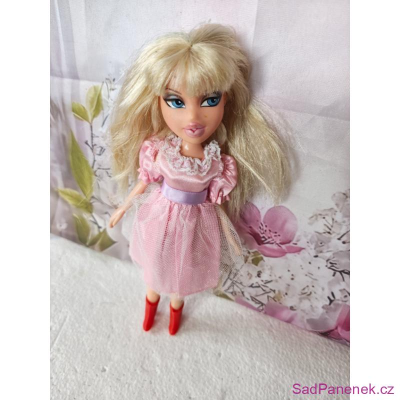 Bratz blondýnka