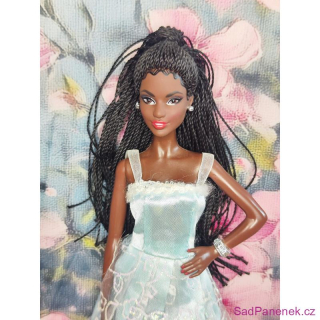 Sběratelská Barbie Holiday 2021